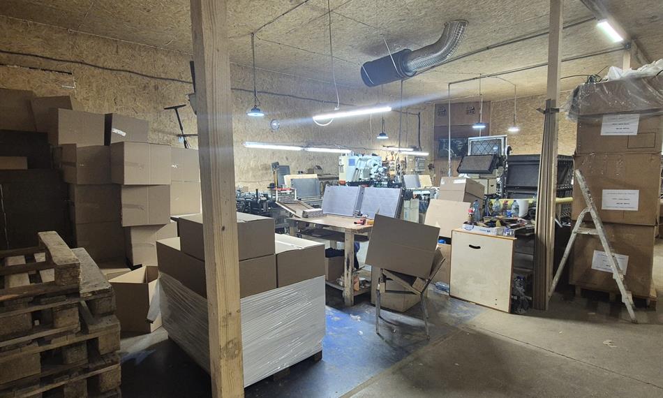 Nelegální výrobna